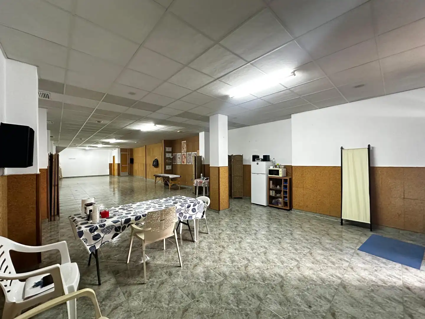 Local comercial en venda a Calle VICENTE MARTI MATEU, imagen 2