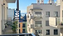 Exterior view of Flat for sale in Vilanova i la Geltrú  with Air Conditioner, Heating and Private garden