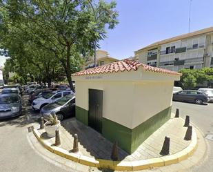 Vista exterior de Pis en venda en  Sevilla Capital amb Terrassa