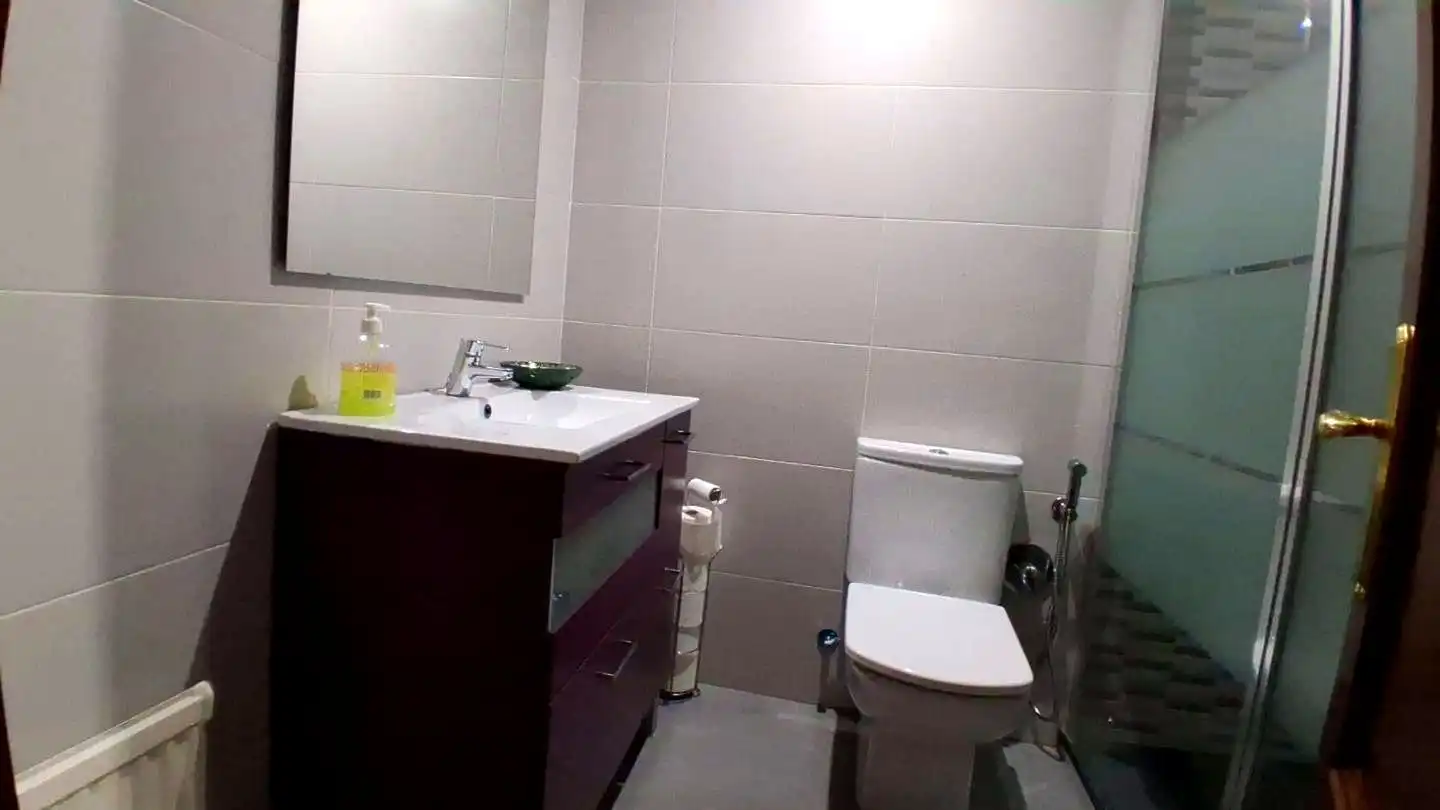 Badezimmer von Wohnung zum Verkauf in Barakaldo  mit Heizung, Terrasse und Möbliert