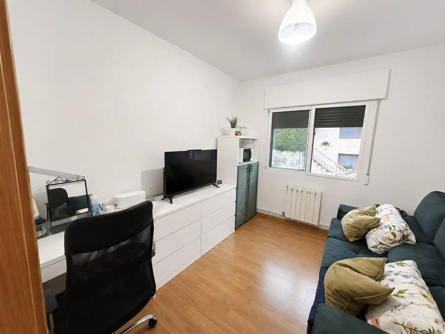 Bedroom of Houses for sale in Poio  with Heating, Terrace and Furnished