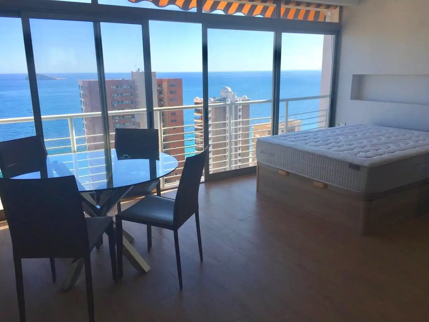 Dormitori de Loft en venda en Benidorm amb Aire condicionat, Calefacció i Jardí privat