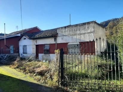 Vista exterior de Casa o xalet en venda en Oviedo 