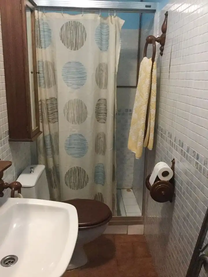 Bany de Casa o xalet en venda en Reocín amb Calefacció, Parquet i Terrassa