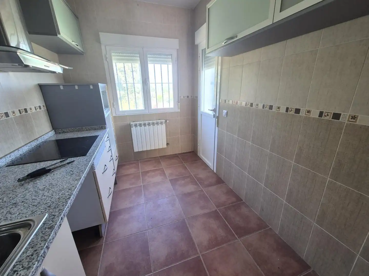 Kitchen of Houses for sale in El Casar de Escalona  with Heating, Terrace and Swimming Pool