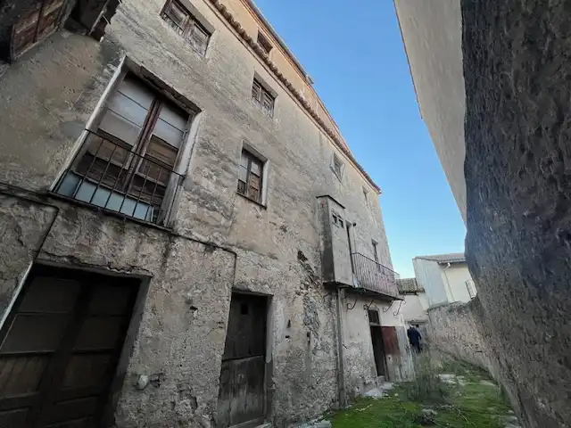 Vista exterior de Casa o chalet en venta en Turégano con Jardín privado y Trastero