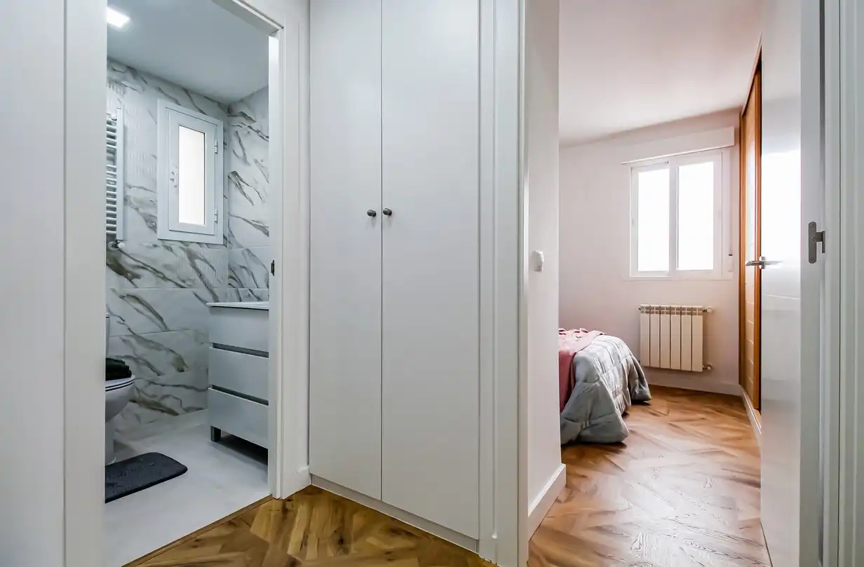 Bedroom of Flat for sale in Madrid  with Air Conditioner, Heating and Terrace
