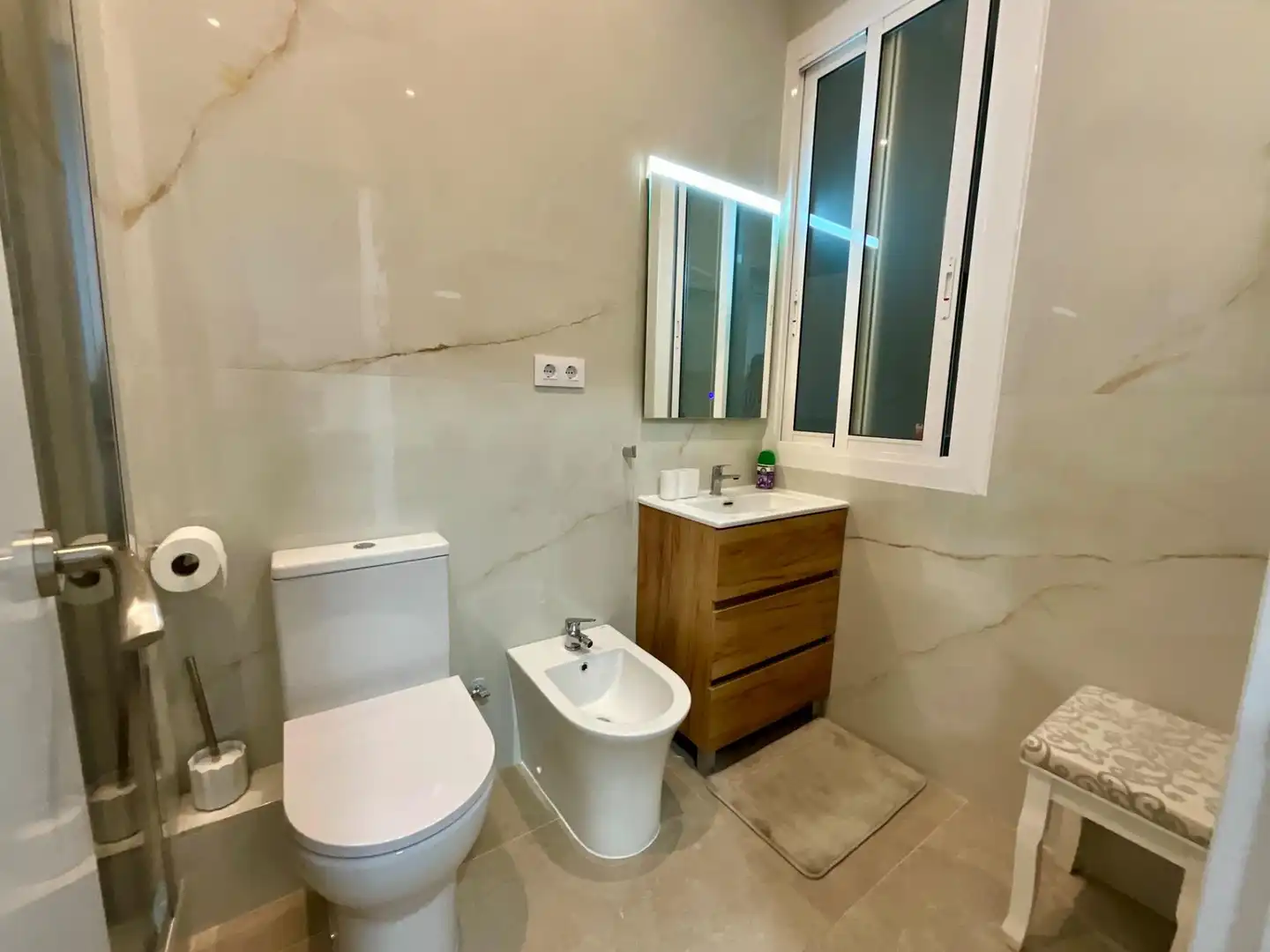 Piso con terraza en venta en Calle MARINA, imagen 13