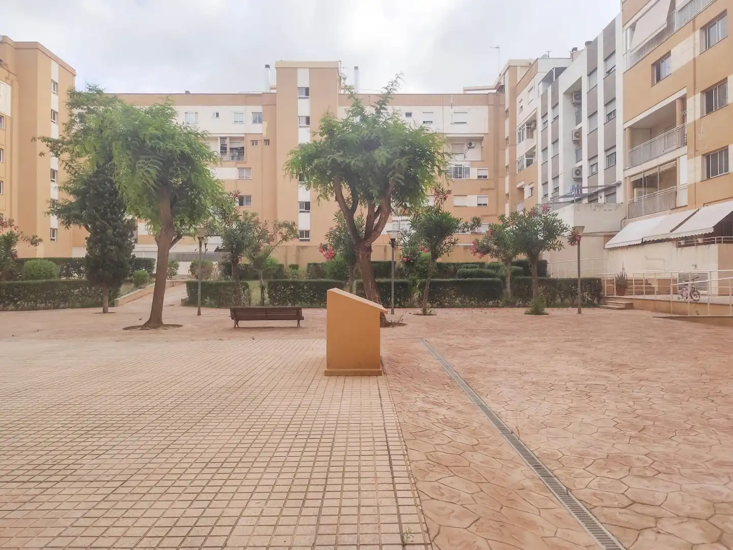 Exterior view of Duplexes for sale in Catarroja  with Private garden, Terrace and Storage room