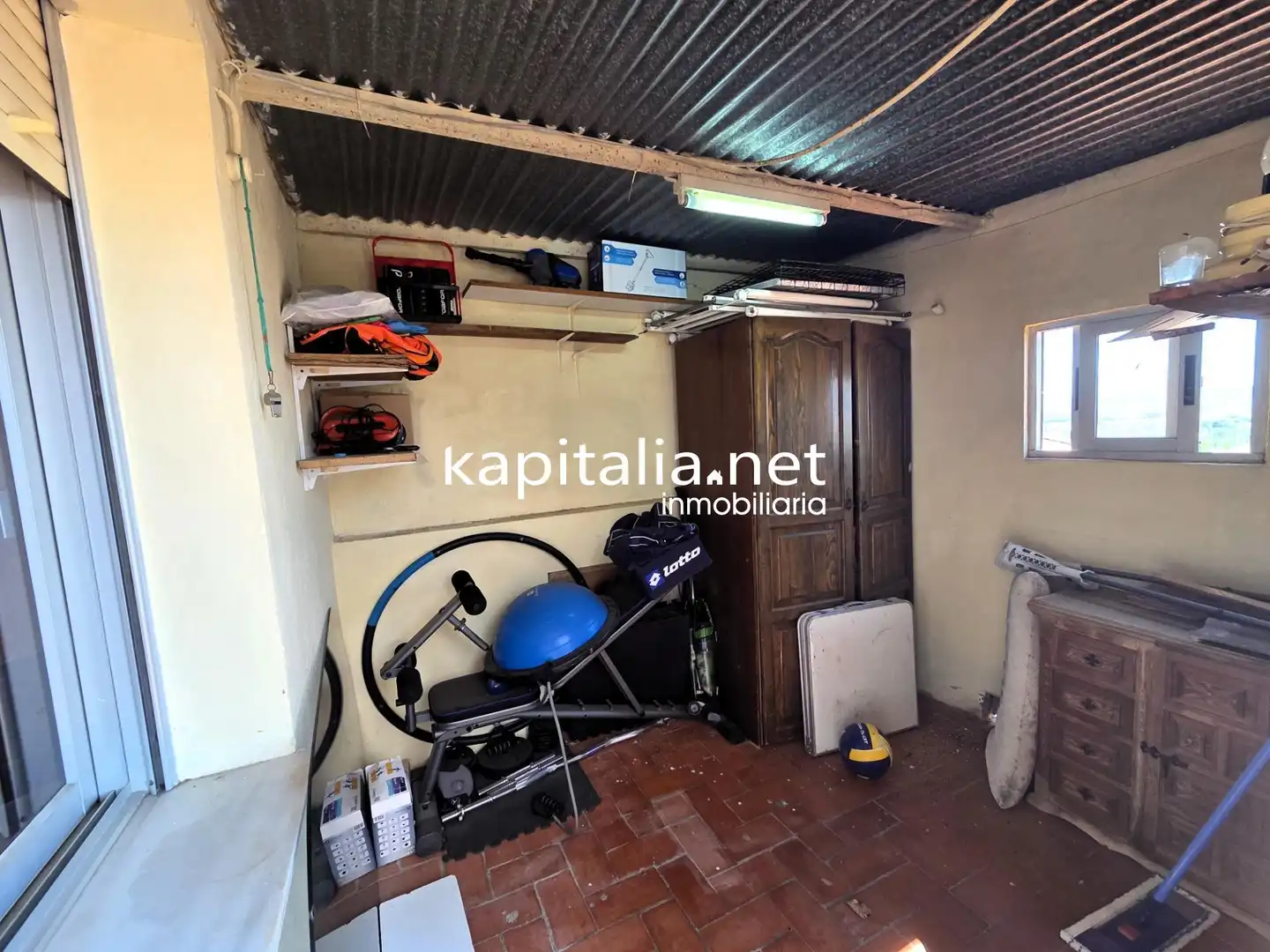 Flat for sale in Agullent  with Air Conditioner, Terrace and Storage room