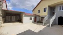Exterior view of House or chalet for sale in Toén  with Storage room