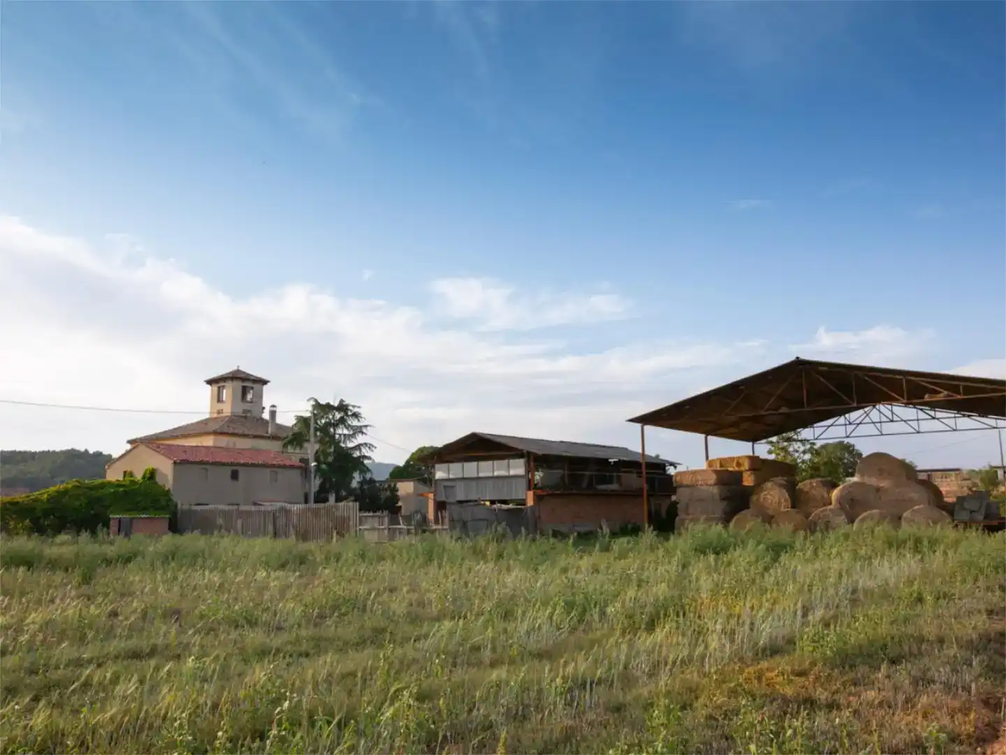 Vista exterior de Finca rústica en venda en Manresa amb Piscina i Balcó