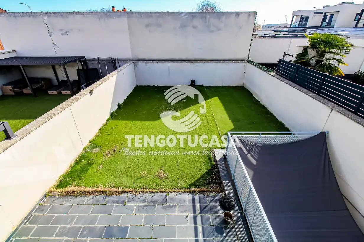 Terrace of Detached homes for rent in Madrid  with Air Conditioner, Heating and Private garden