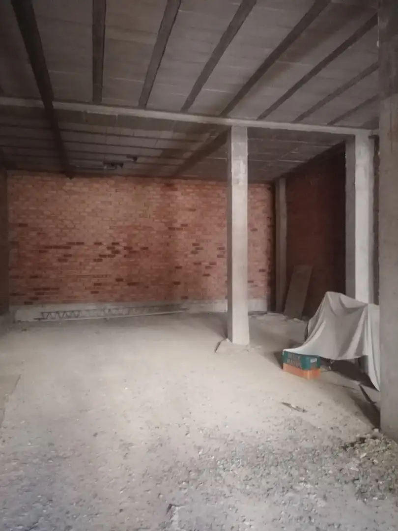 Business premises for sale in La Carlota, imagen 3