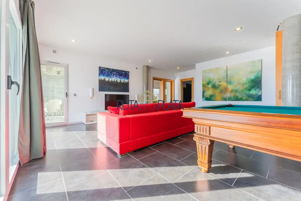 Sala de estar de Casa o chalet en venta en Zamora Capital  con Calefacción, Jardín privado y Piscina
