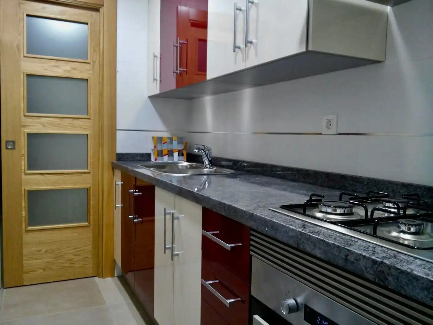 Kitchen of Flat for rent in Granada  with Furnished and Balcony