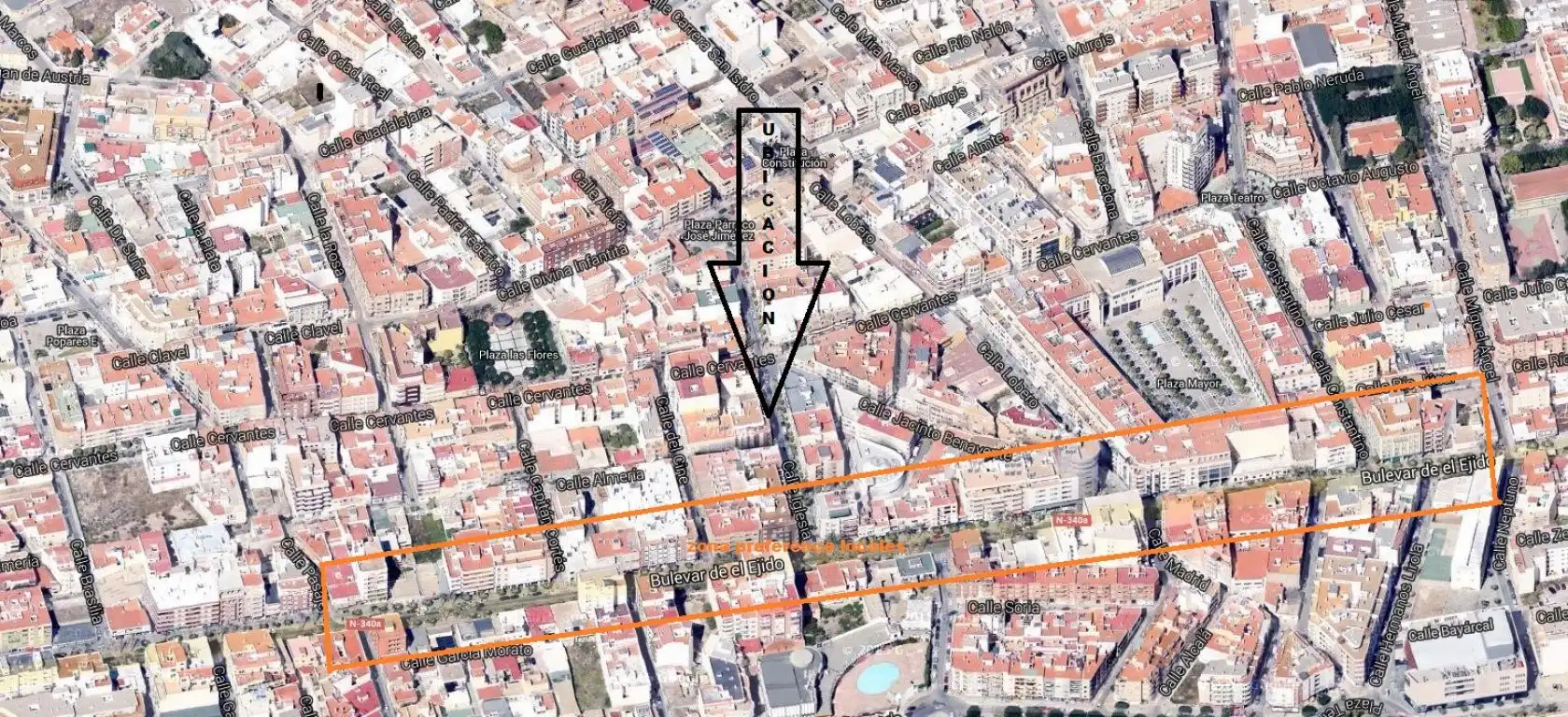 Local comercial de lloguer a El Ejido Ciudad