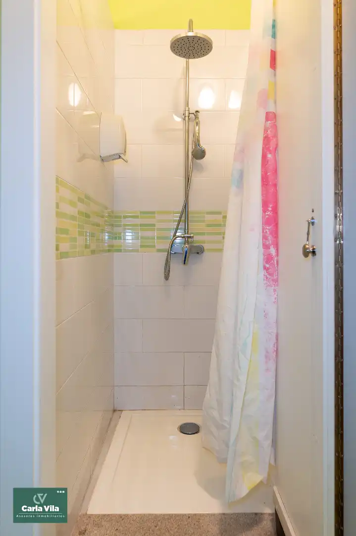 Bathroom of Country homes for sale in Guitiriz  with Heating, Private garden and Parquet flooring