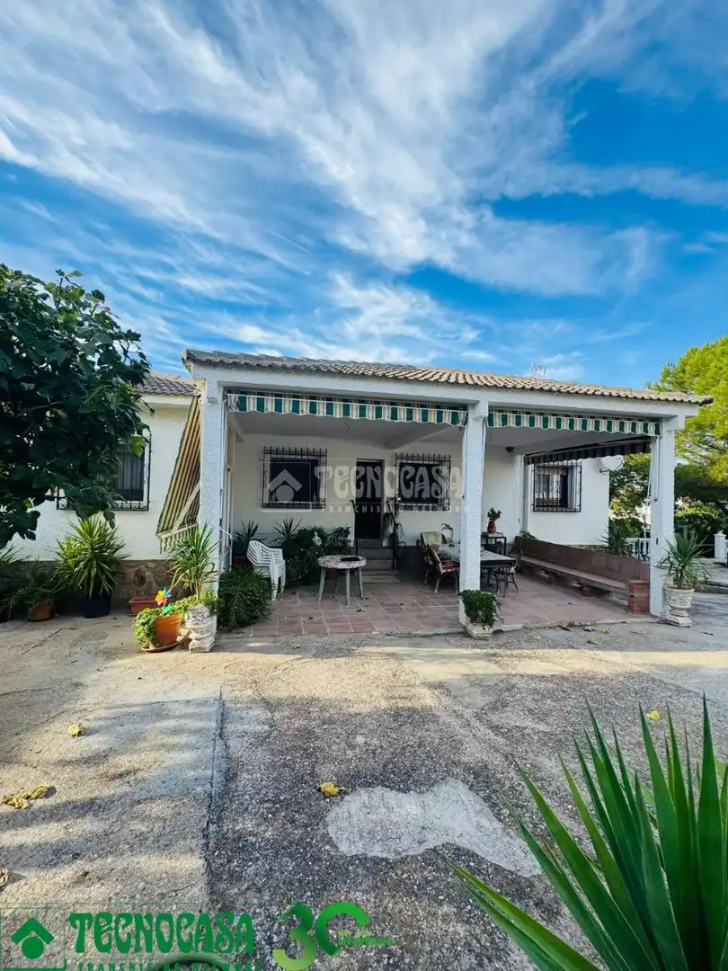Vista exterior de Casa o chalet en venta en Guadamur con Calefacción, Terraza y Balcón