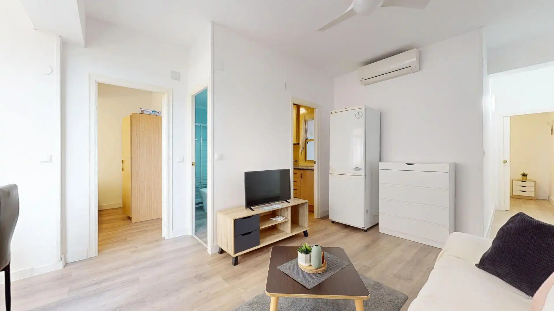 Habitación de Apartamento en venta en Santa Pola con Aire acondicionado
