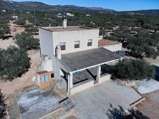 Finca rústica en Venta en Camarles