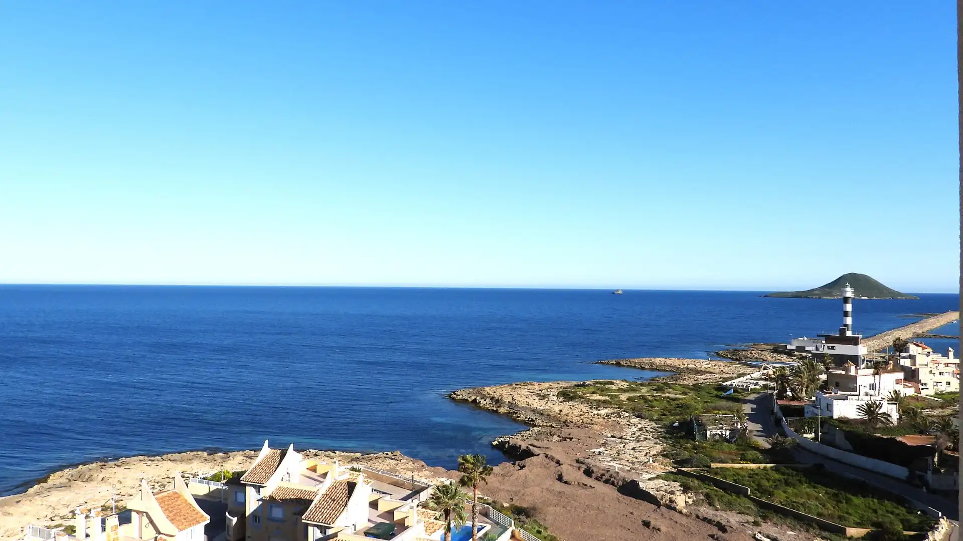 Vista exterior de Apartamento en venta en La Manga del Mar Menor con Calefacción, Terraza y Amueblado