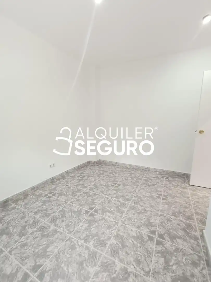 Habitación de Piso de alquiler en Madrid