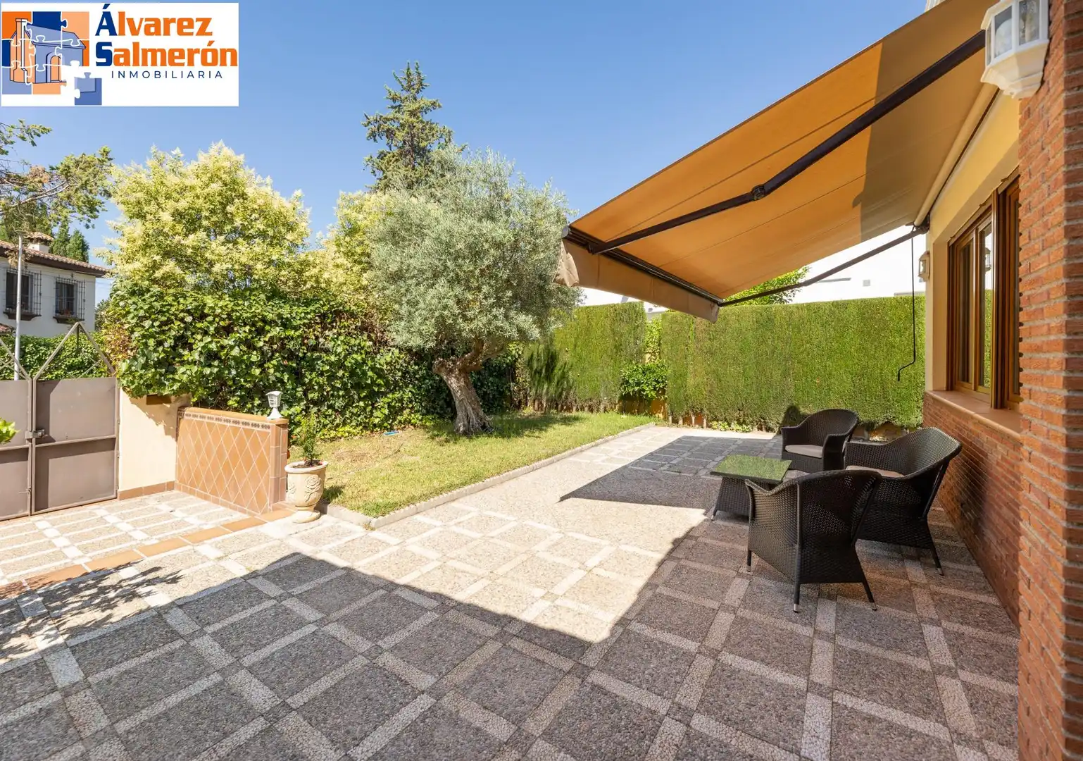 Terraza de Casa o chalet en venta en Albolote con Aire acondicionado, Calefacción y Jardín privado