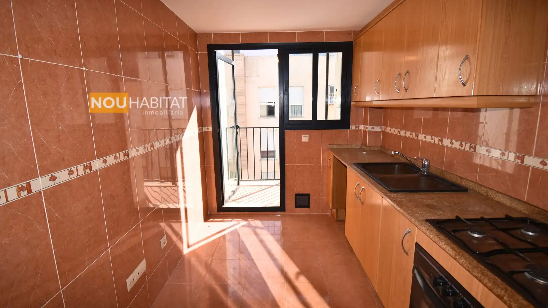 Cocina de Piso en venta en Montserrat con Trastero