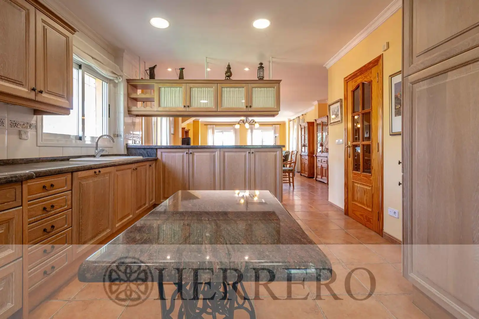 Cocina de Casa o chalet en venta en Gandia con Aire acondicionado, Calefacción y Jardín privado