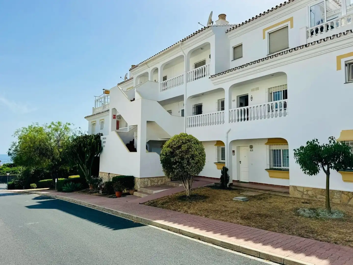 Vista exterior de Apartamento en venta en Torrox con Aire acondicionado y Piscina comunitaria
