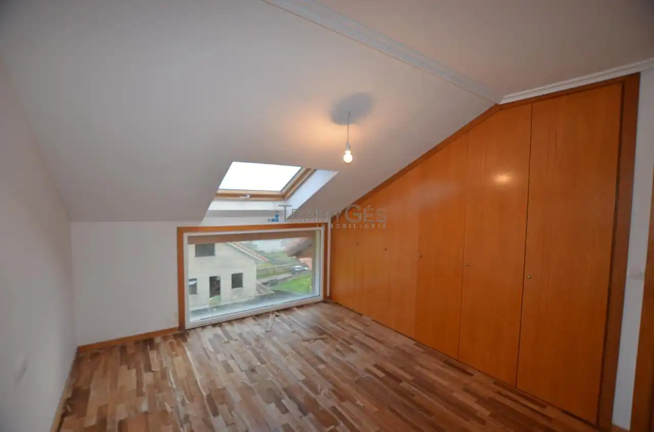 Habitación de Casa o chalet en venta en Oia con Calefacción, Jardín privado y Terraza