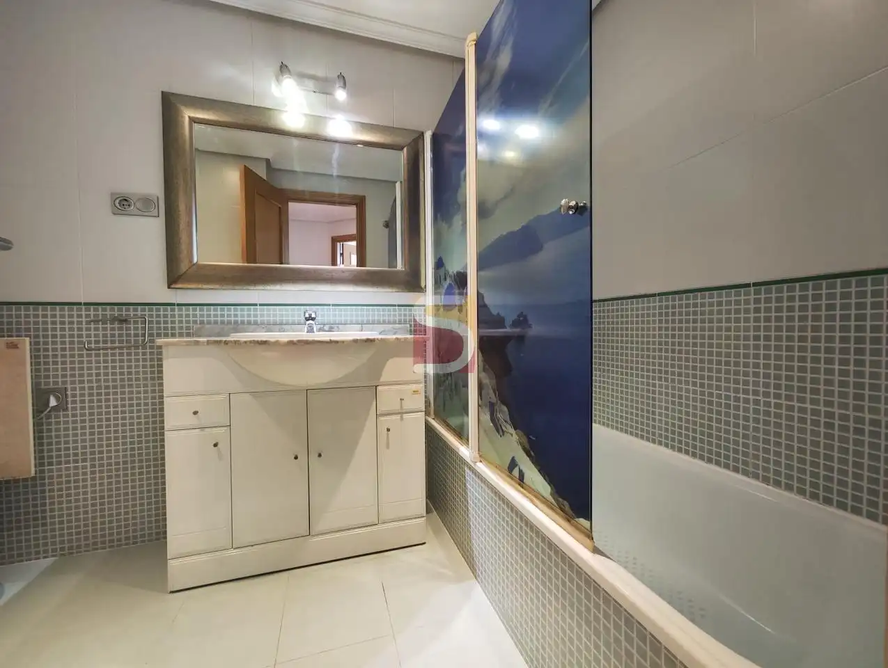 Baño de Apartamento de alquiler en Nigrán con Calefacción, Trastero y Amueblado