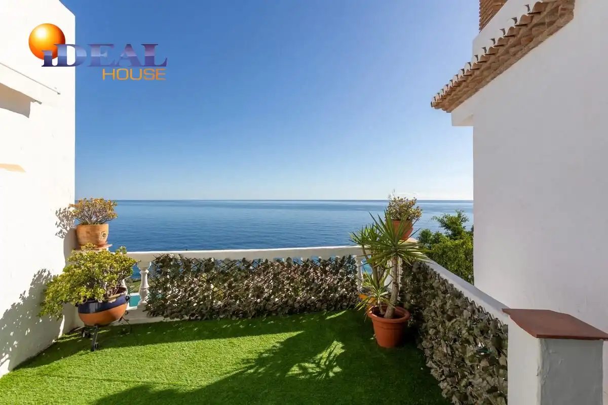 Villa mit Terrasse zum Verkauf in Calle de Pinotajos 7