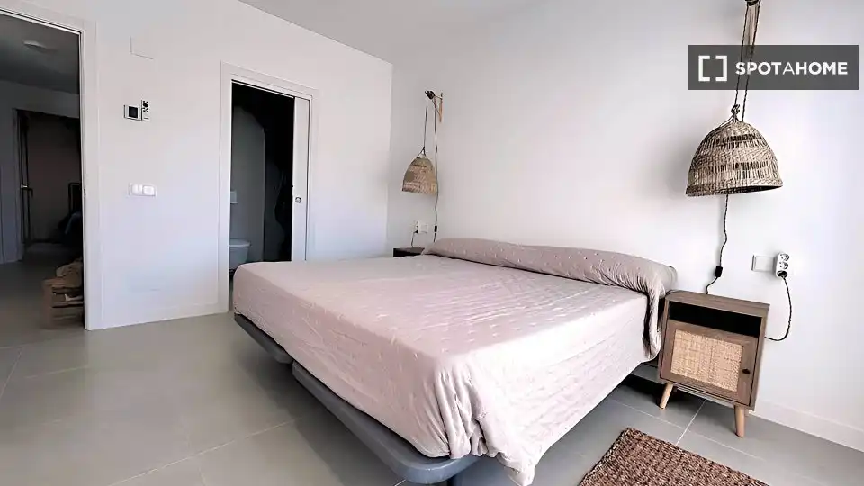 Habitación en Urbanización Santa Rosa