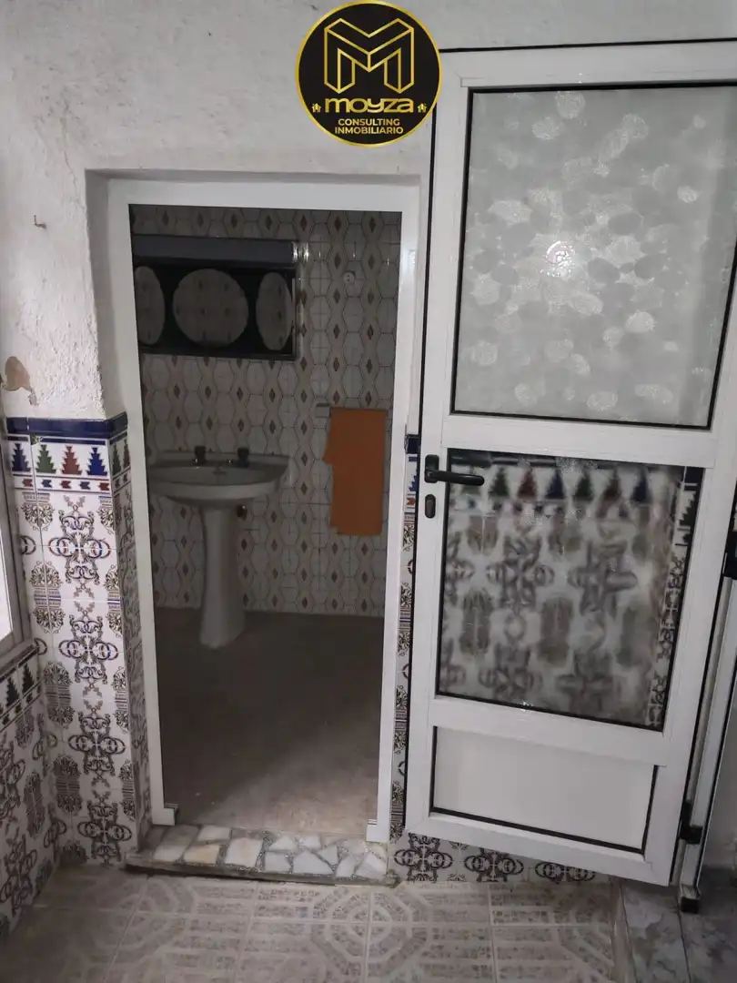 Casa amb terrassa en venda a Villatorres, imagen 9