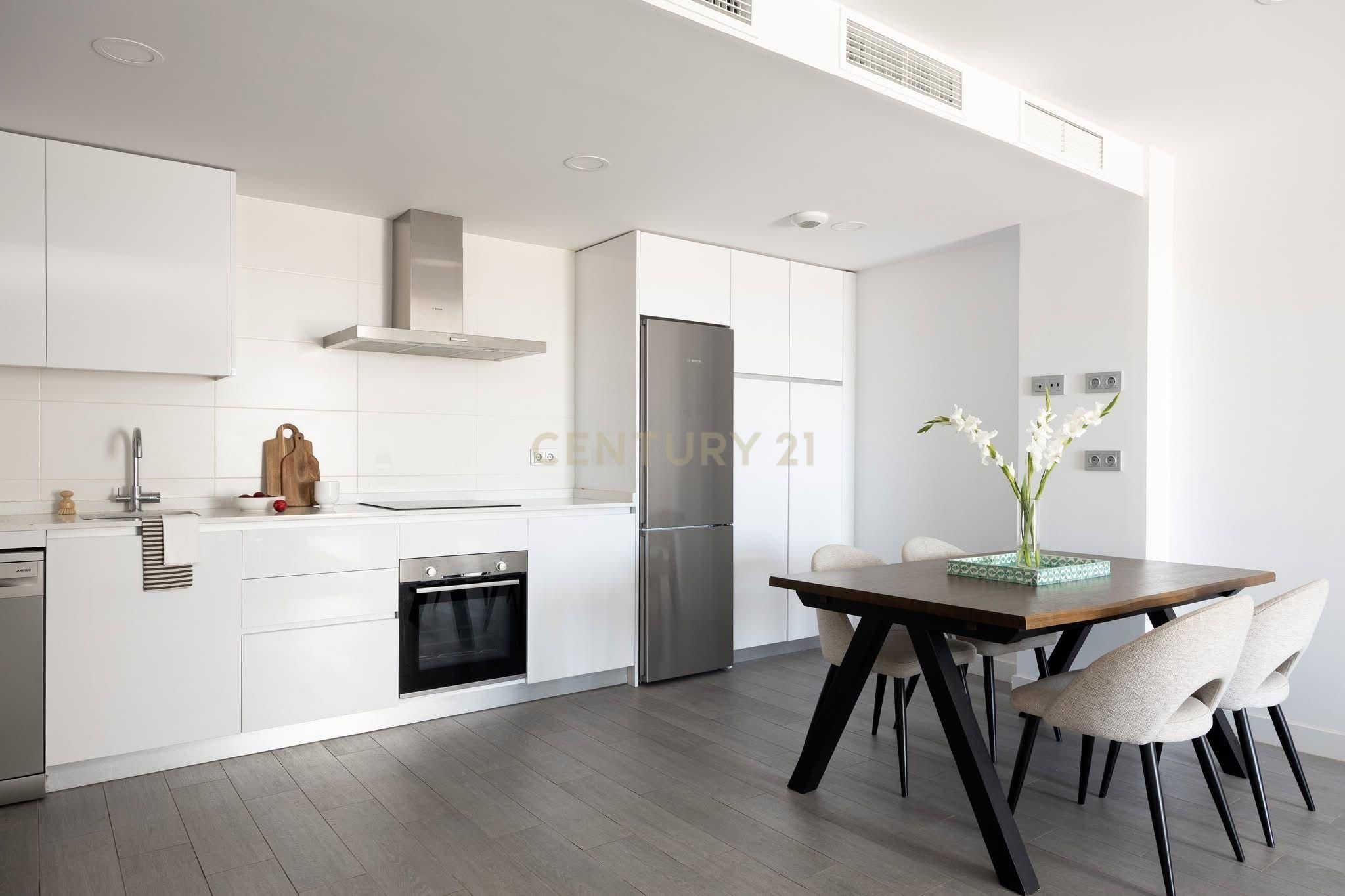 Cuina de Apartament en venda en Benalmádena amb Aire condicionat, Traster i Forn