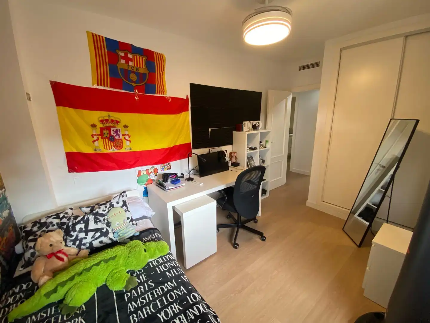 Schlafzimmer von Dachboden zum Verkauf in Molina de Segura mit Klimaanlage, Heizung und Terrasse