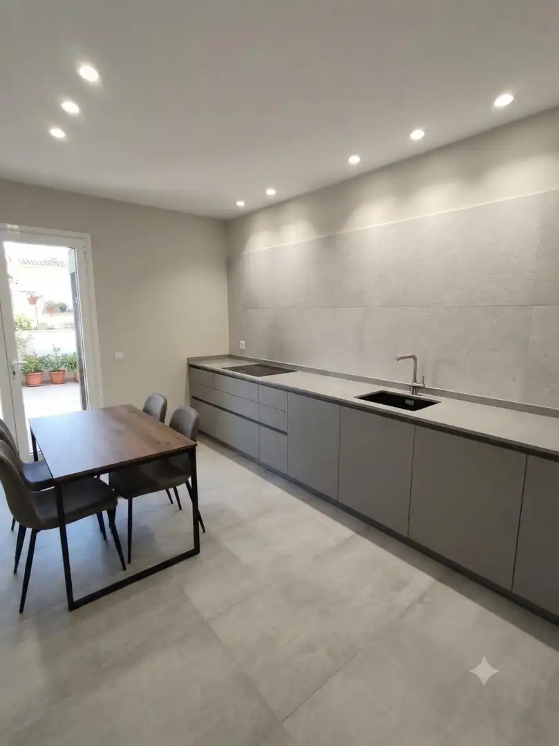 House for sale in Albalatillo, imagen 3