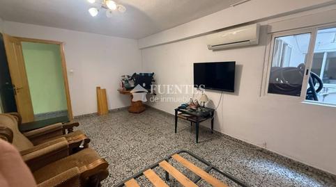 Foto 2 de Pis en venda a Calle Aspe, Carolinas Bajas, Alicante / Alacant