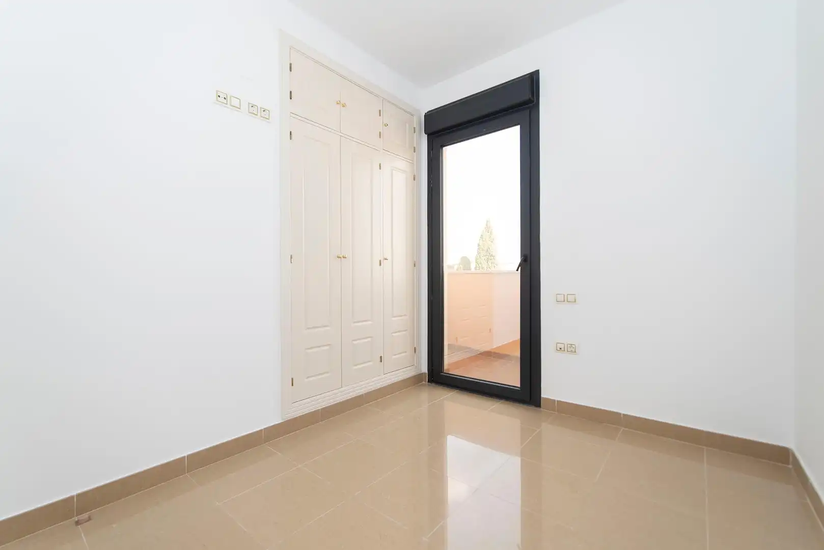 Wohnung mit Terrasse zum Verkauf in Castillo de Cumb. Mayores 6, imagen 11