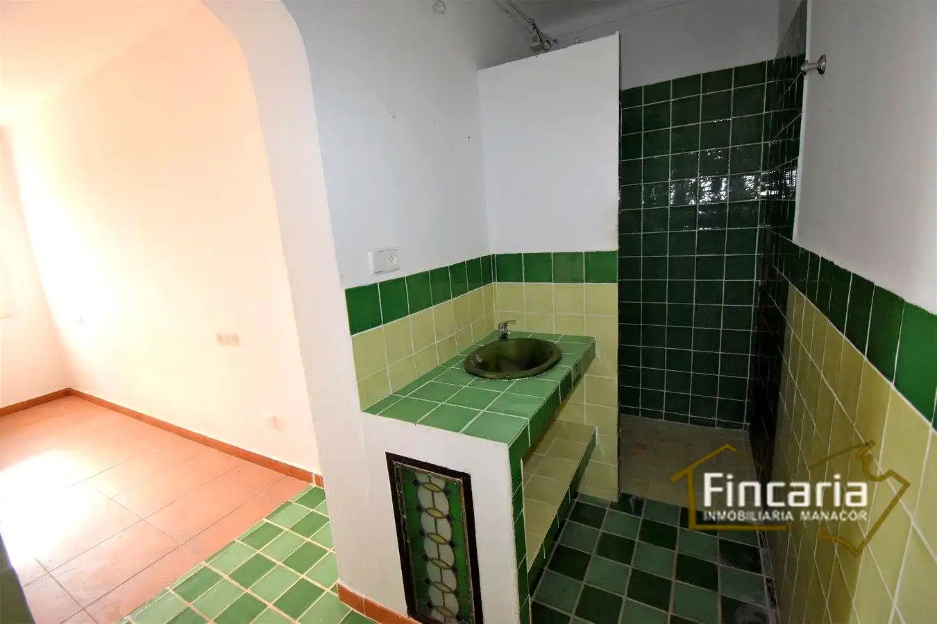 Bany de Finca rústica en venda en Felanitx amb Aire condicionat, Calefacció i Jardí privat