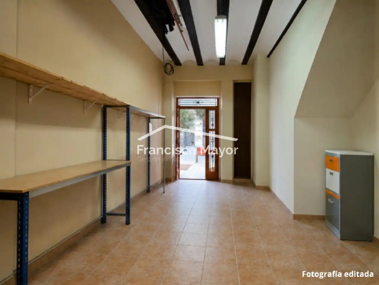 Local de lloguer a calle de la Reina, El Cabanyal - El Canyamelar