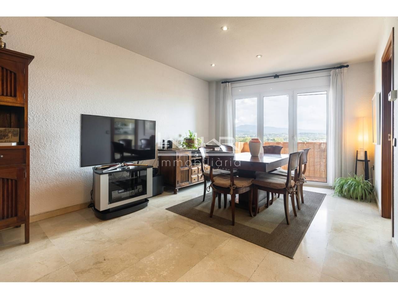 Sala d'estar de Dúplex en venda en Vic amb Calefacció, Terrassa i Traster