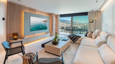 Foto 2 de Casa o chalet en venta en Calle Benabola, 6, Puerto Banús, Marbella