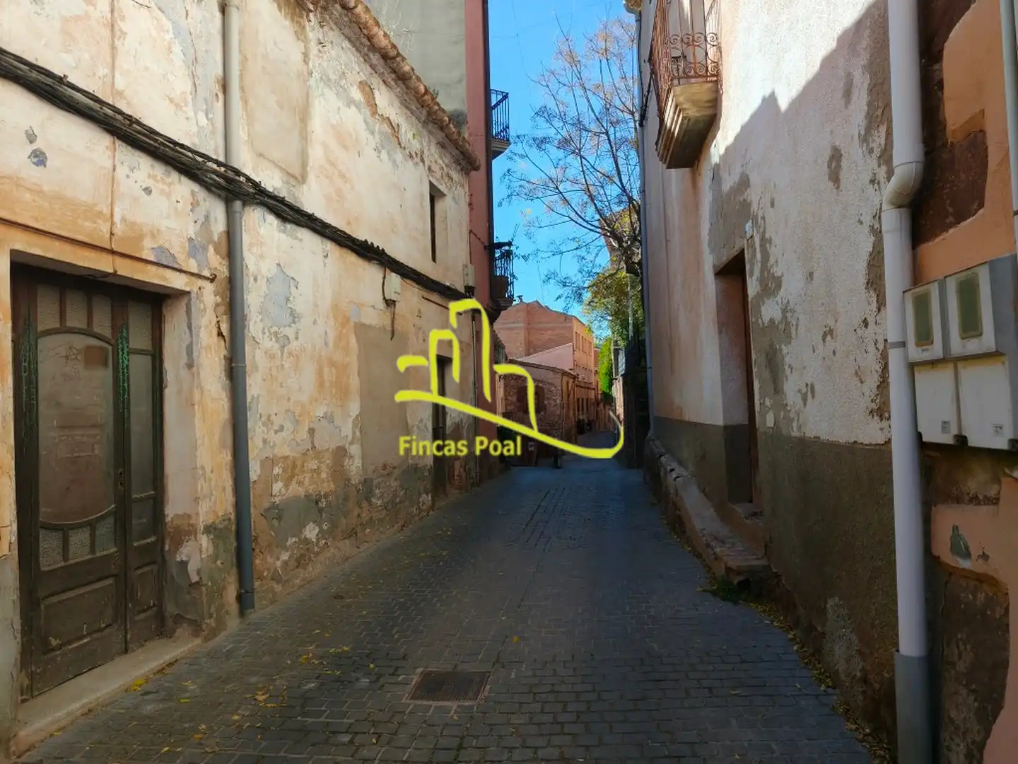 Vista exterior de Casa o xalet en venda en Corbera de Llobregat amb Terrassa i Balcó