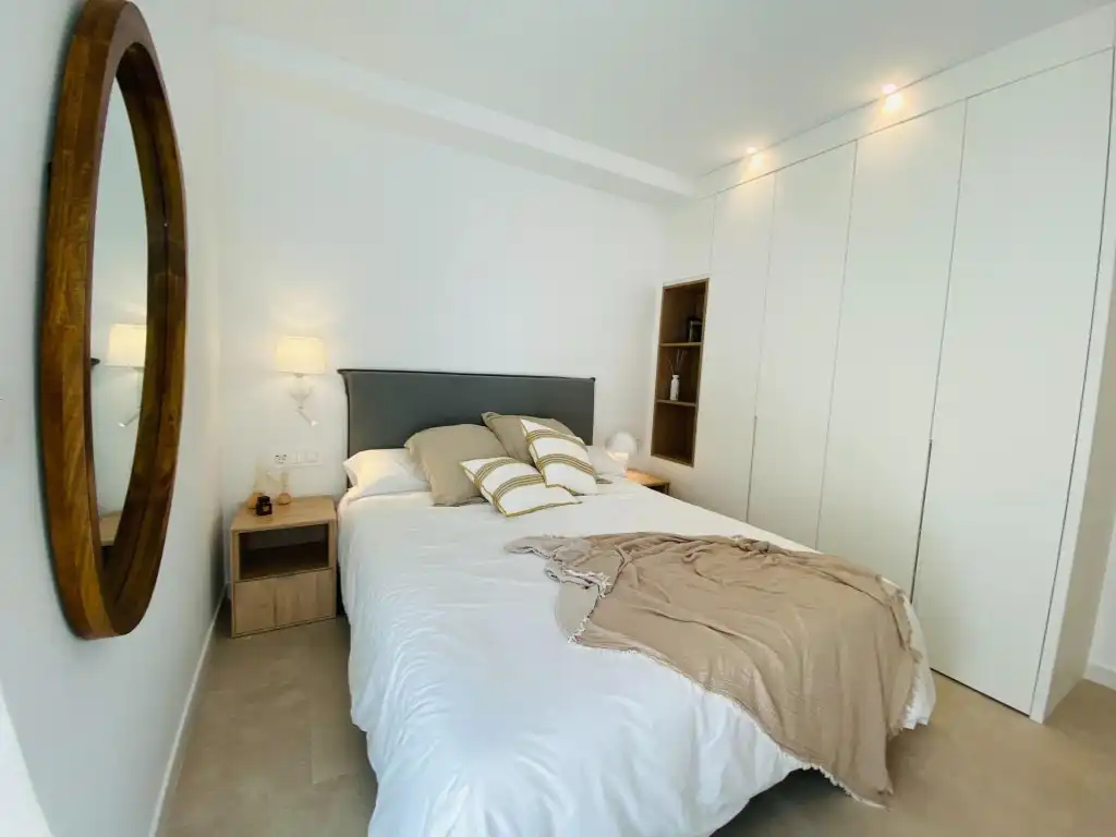 Dormitori de Casa o xalet en venda en Pilar de la Horadada amb Aire condicionat, Jardí privat i Piscina