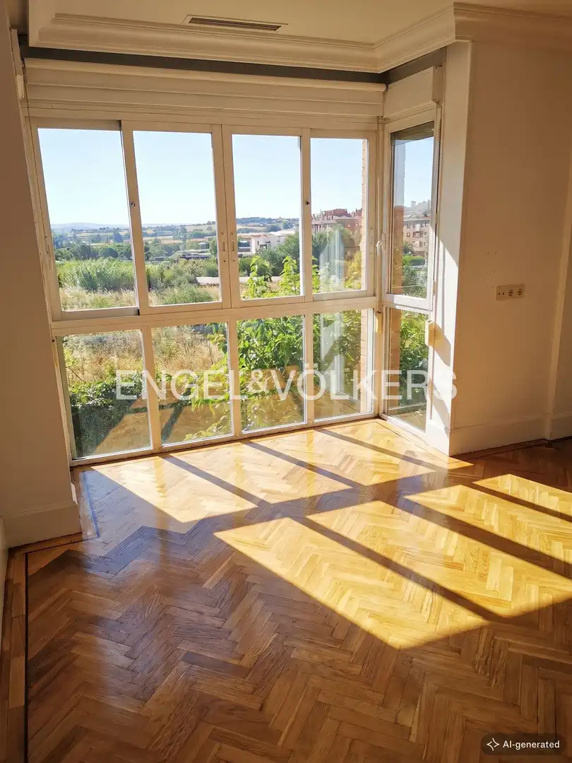 Dining room of Flat for rent in Madrid  with Air Conditioner, Heating and Private garden