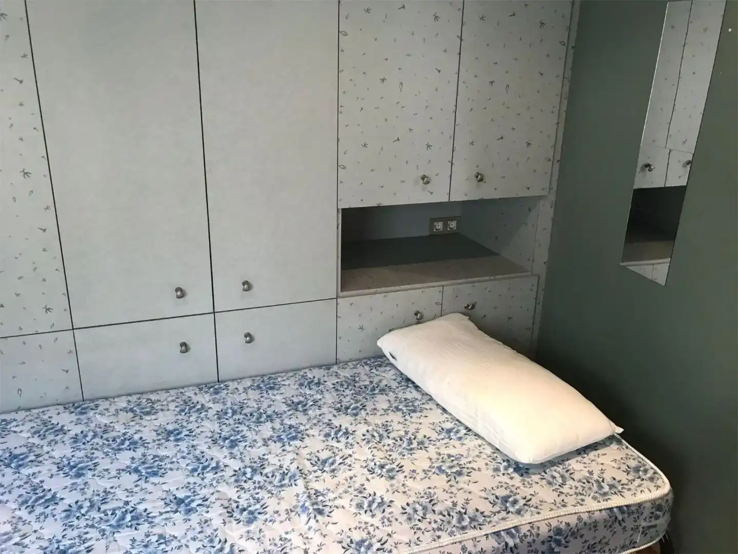 Bedroom of Flat for rent in  Barcelona Capital  with Air Conditioner