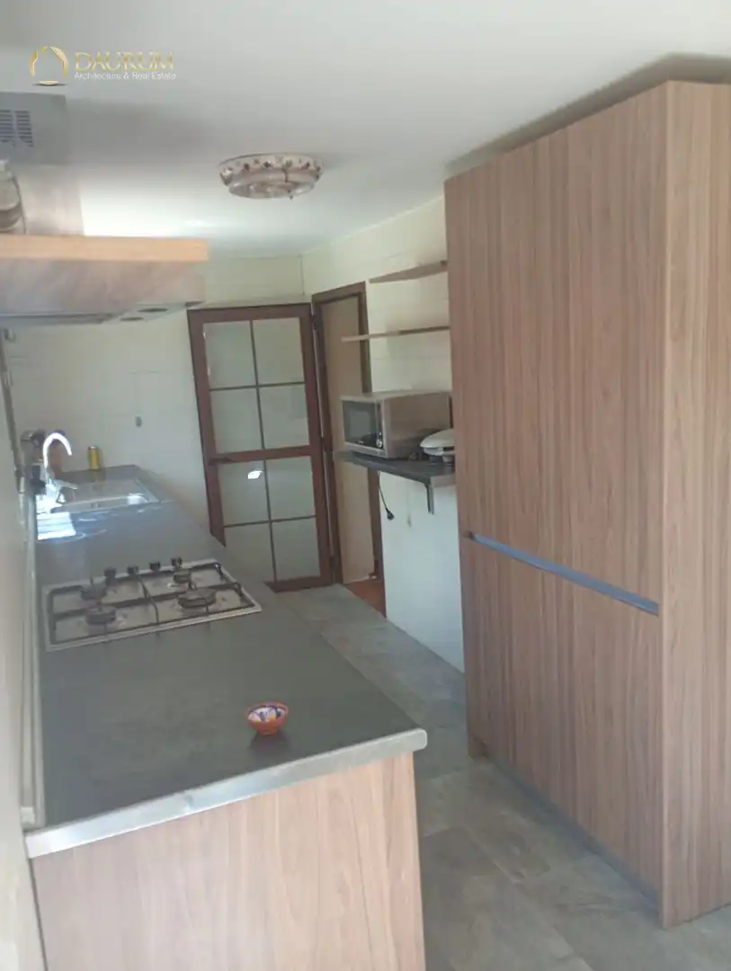 Cuina de Casa o xalet en venda en La Rinconada amb Aire condicionat i Piscina